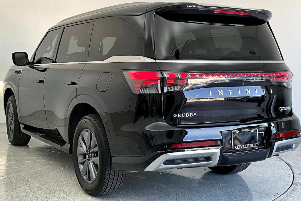 used 2025 INFINITI QX80 car, priced at $69,000