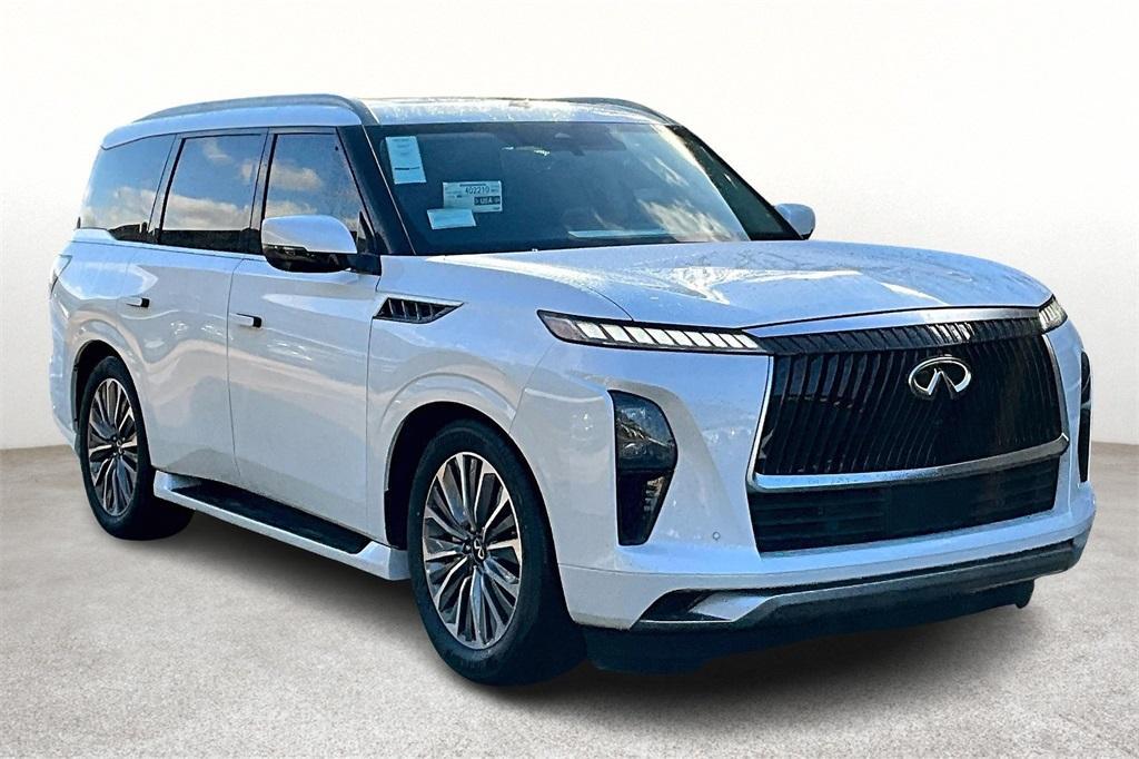 new 2025 INFINITI QX80 car, priced at $96,300