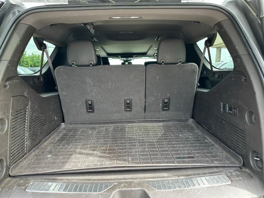 new 2024 GMC Yukon XL car, priced at $75,000