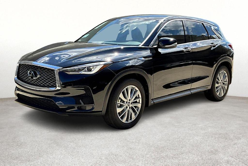 new 2025 INFINITI QX50 car, priced at $38,085