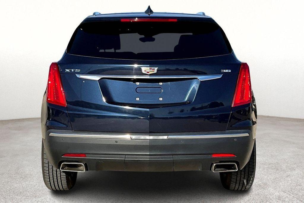used 2017 Cadillac XT5 car, priced at $16,999