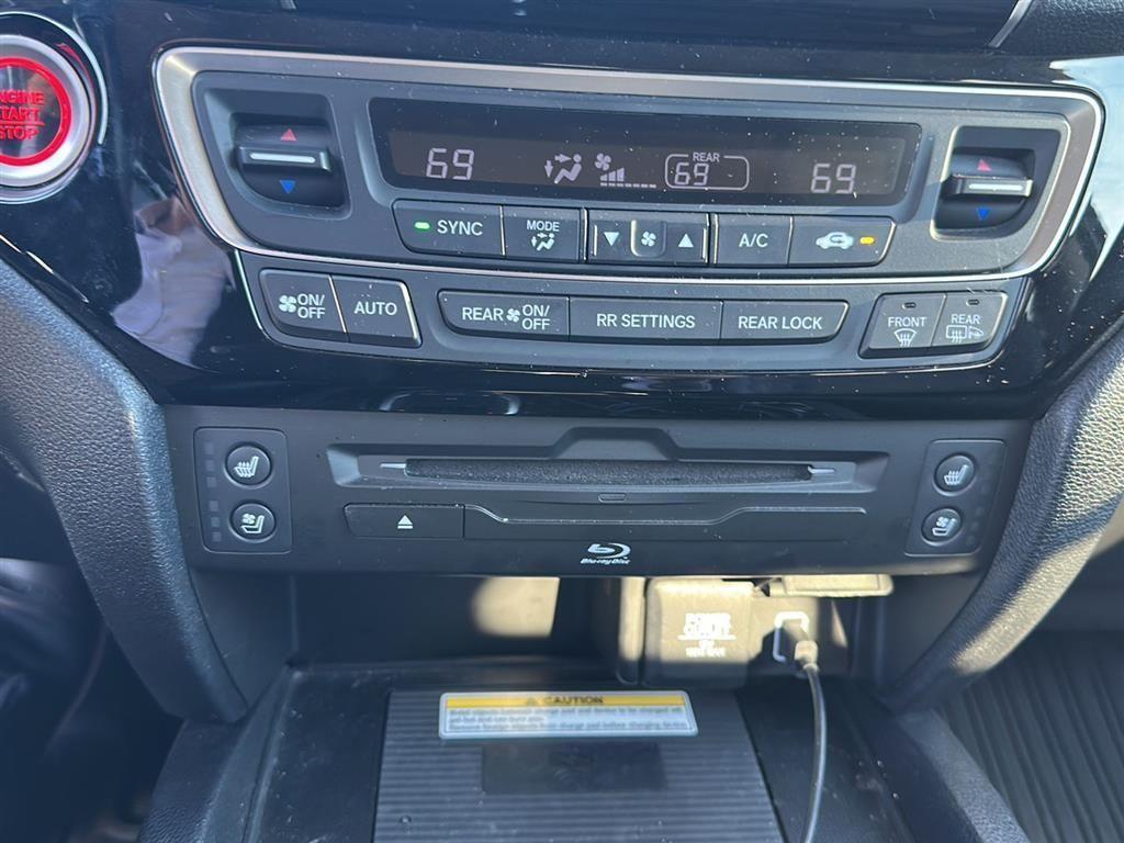 used 2019 Honda Pilot car, priced at $23,590