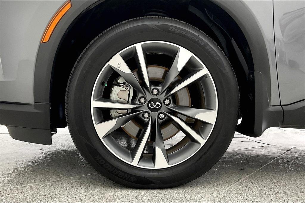 used 2025 INFINITI QX60 car, priced at $47,890