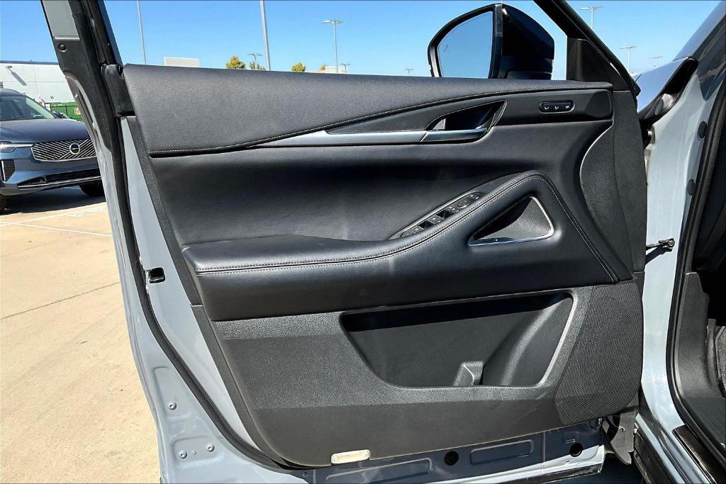 used 2025 INFINITI QX60 car, priced at $43,500
