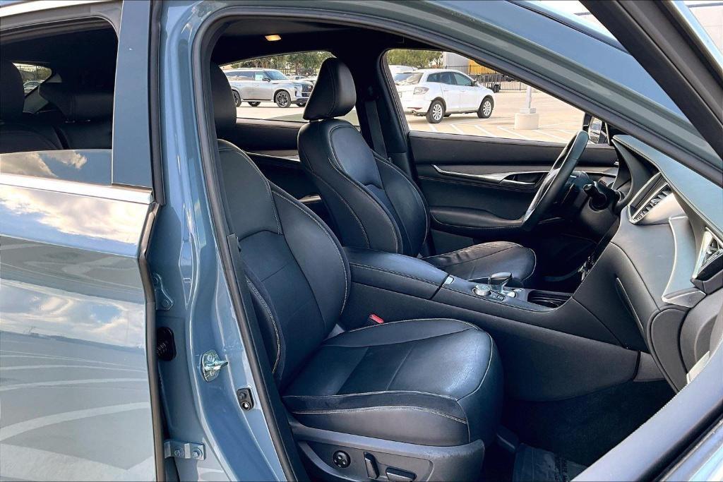 used 2023 INFINITI QX55 car, priced at $38,000
