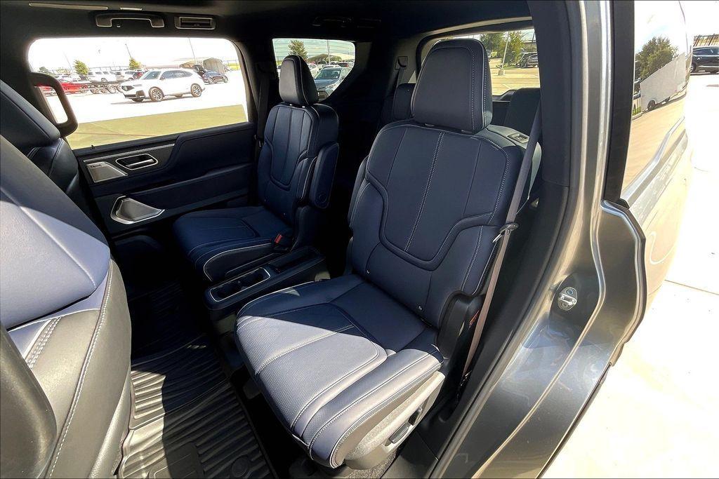 new 2026 INFINITI QX80 car, priced at $106,320