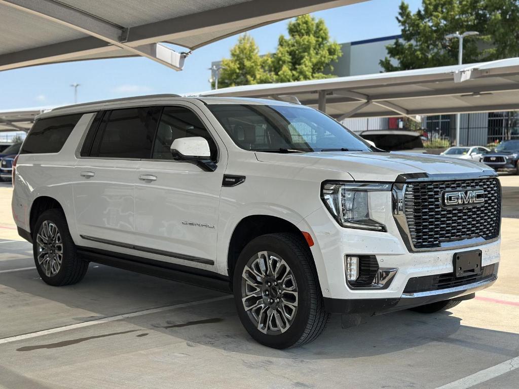 used 2024 GMC Yukon XL car, priced at $88,000