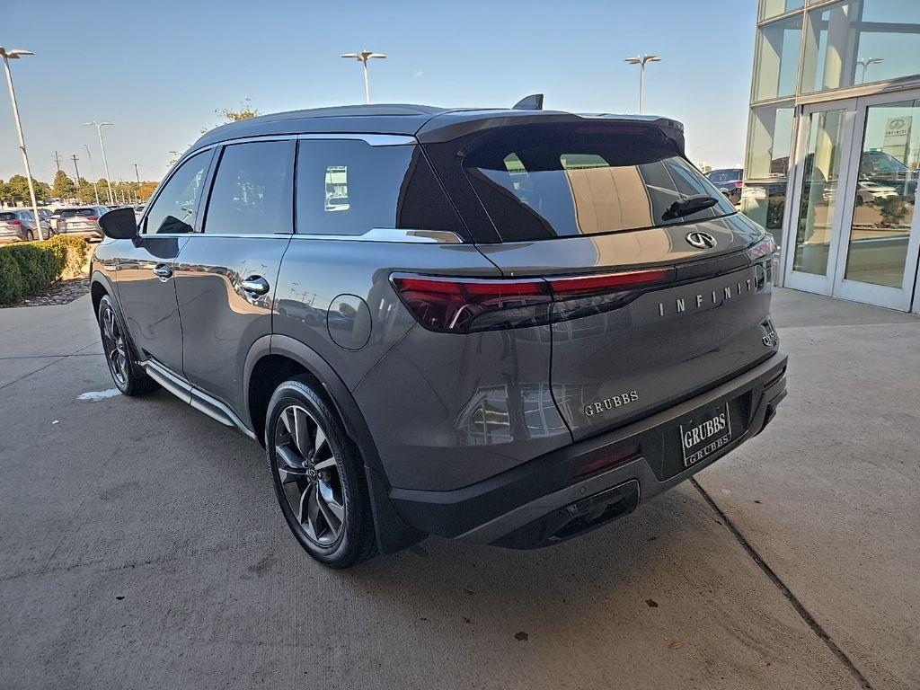 used 2025 INFINITI QX60 car, priced at $41,800