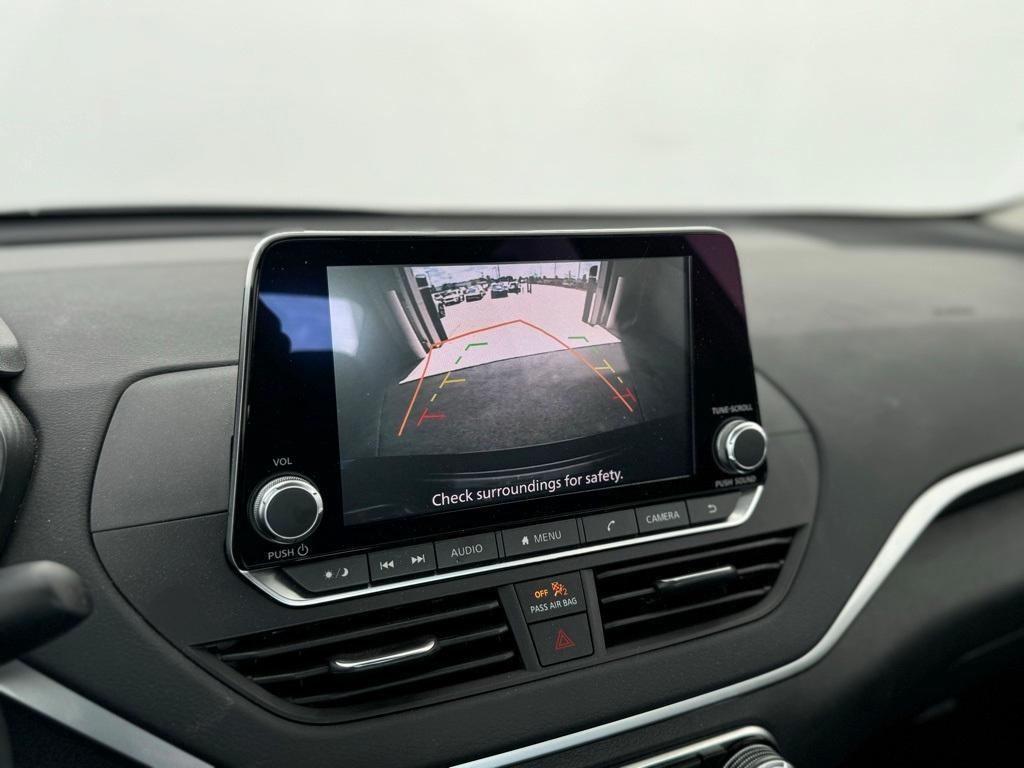 used 2022 Nissan Altima car, priced at $21,000