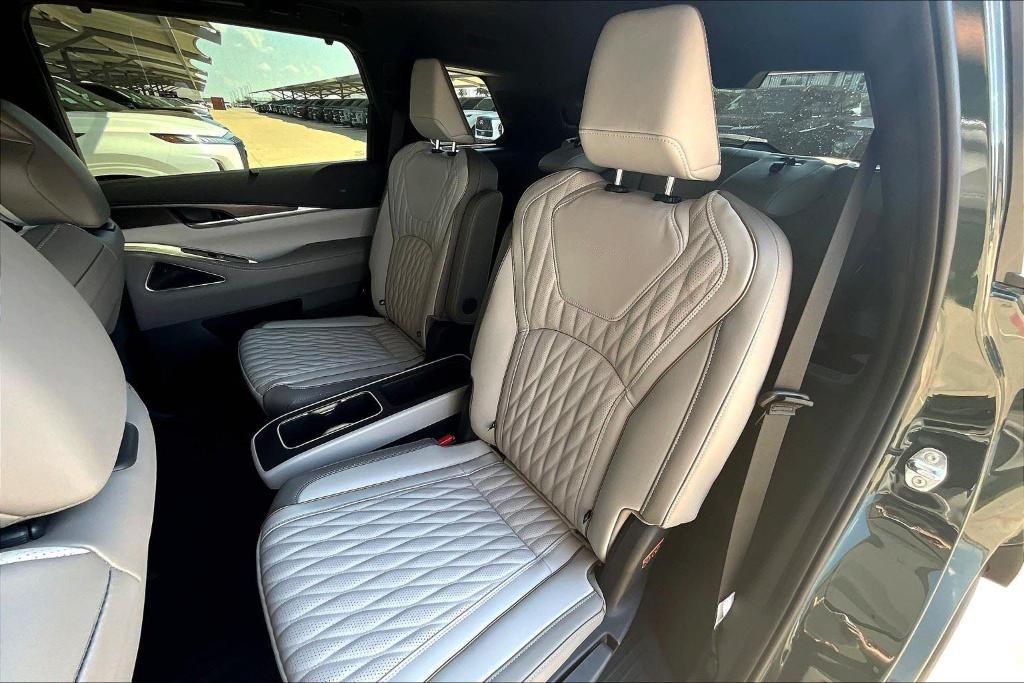 new 2026 INFINITI QX60 car, priced at $70,990