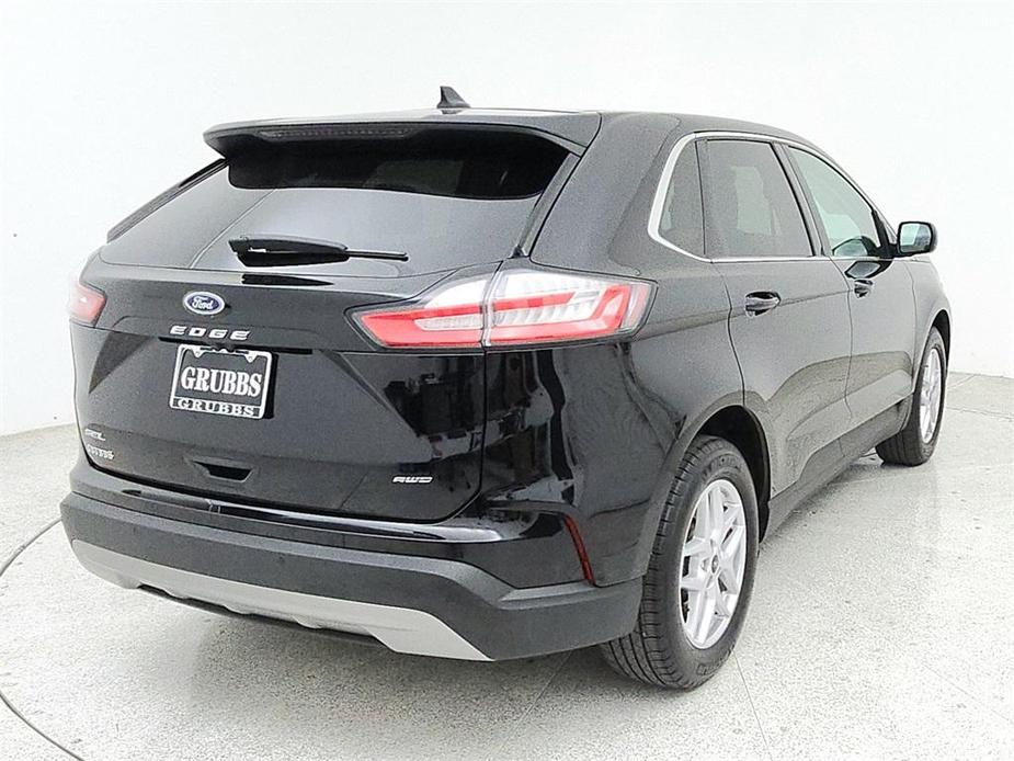 used 2024 Ford Edge car, priced at $29,000