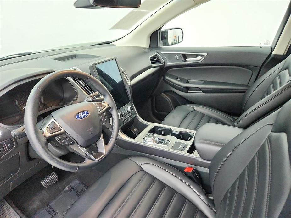 used 2024 Ford Edge car, priced at $29,000