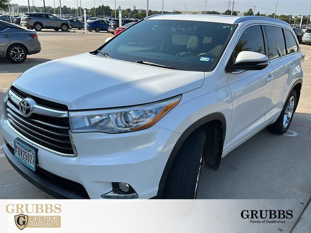 used 2016 Toyota Highlander car, priced at $16,989