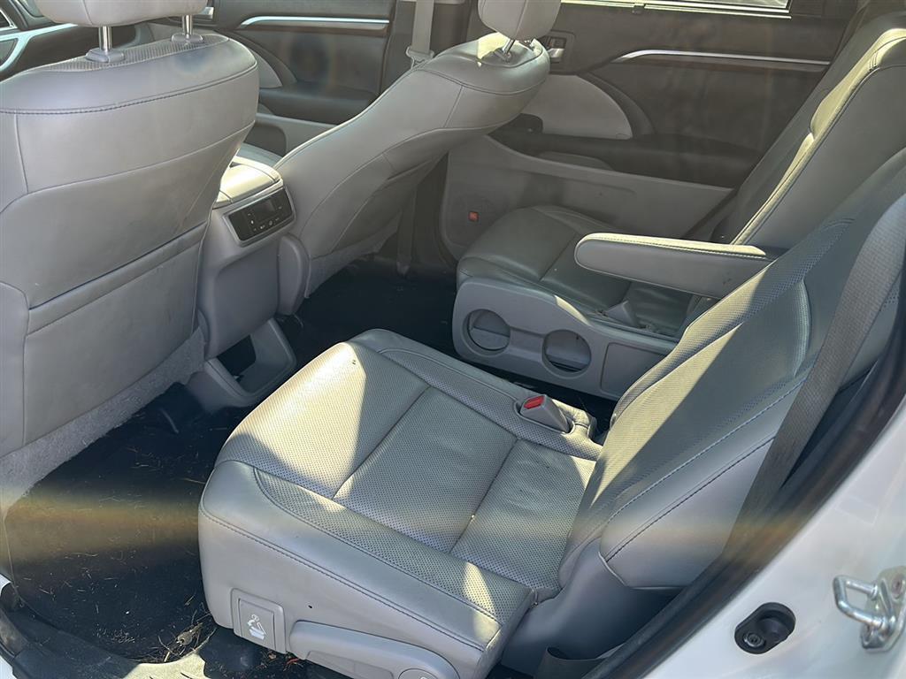 used 2016 Toyota Highlander car, priced at $15,500