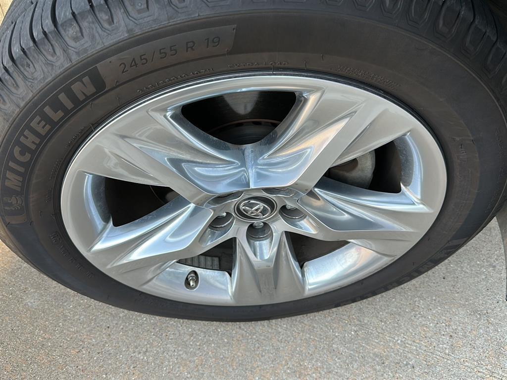 used 2016 Toyota Highlander car, priced at $15,500