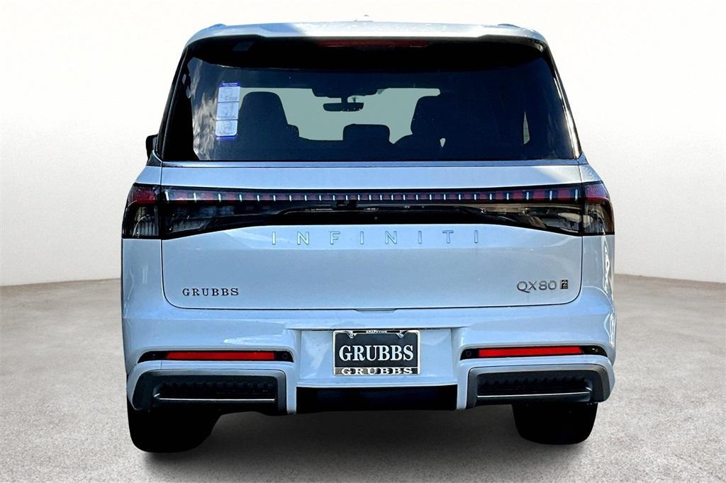 used 2025 INFINITI QX80 car, priced at $82,000