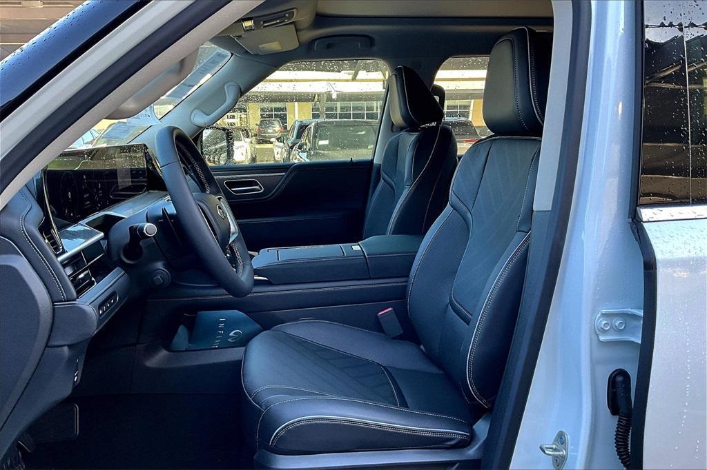 used 2025 INFINITI QX80 car, priced at $82,000
