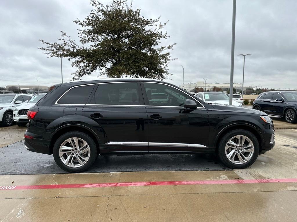 used 2020 Audi Q7 car, priced at $30,500