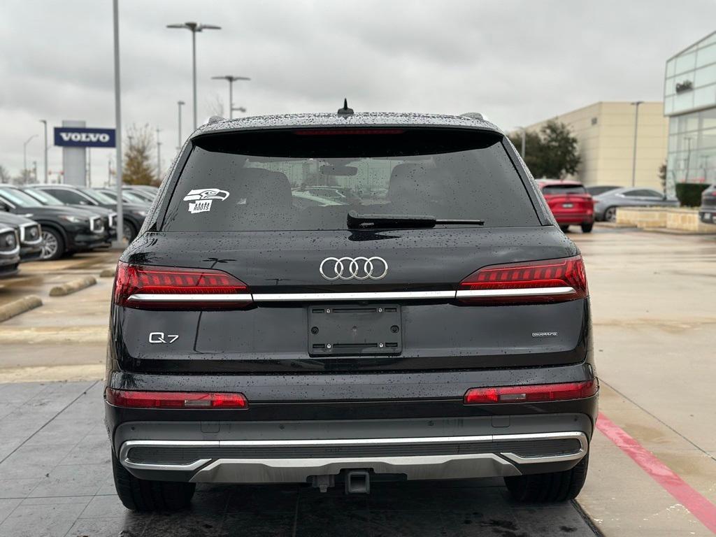 used 2020 Audi Q7 car, priced at $30,500