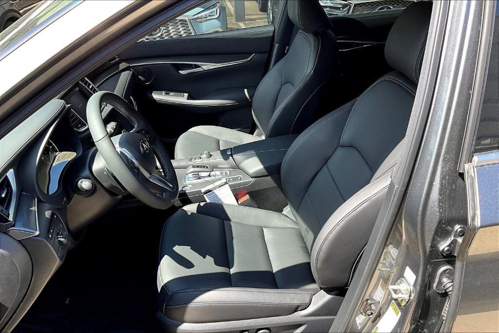 new 2025 INFINITI QX50 car, priced at $44,585