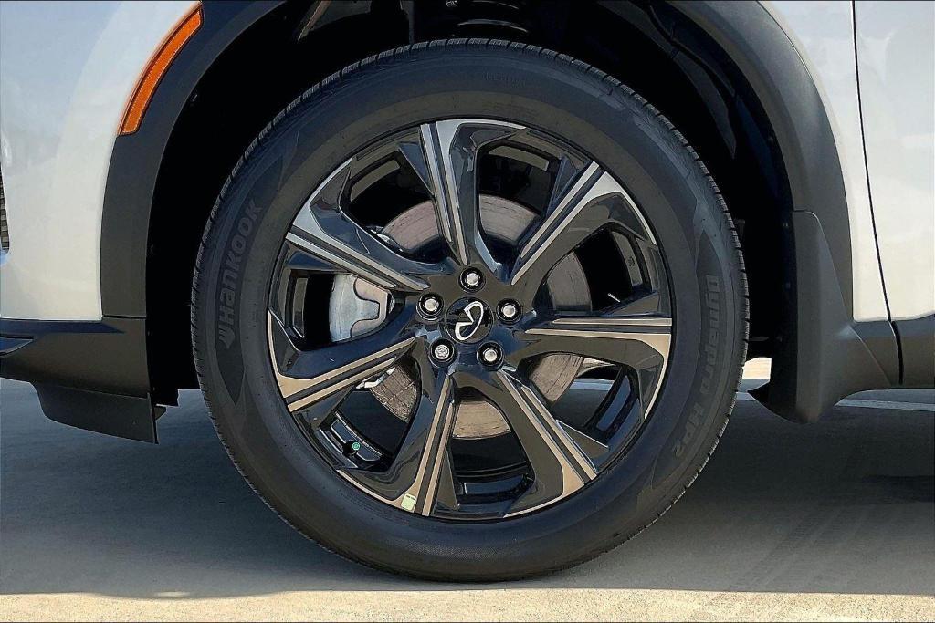 new 2026 INFINITI QX60 car, priced at $71,195