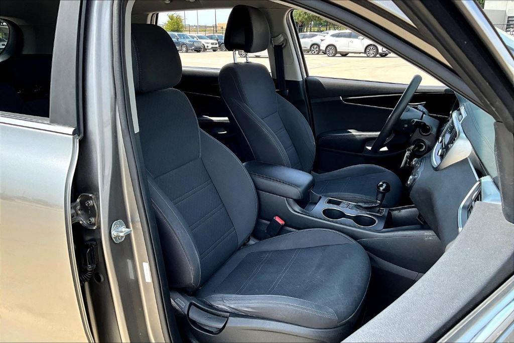 used 2016 Kia Sorento car, priced at $8,000