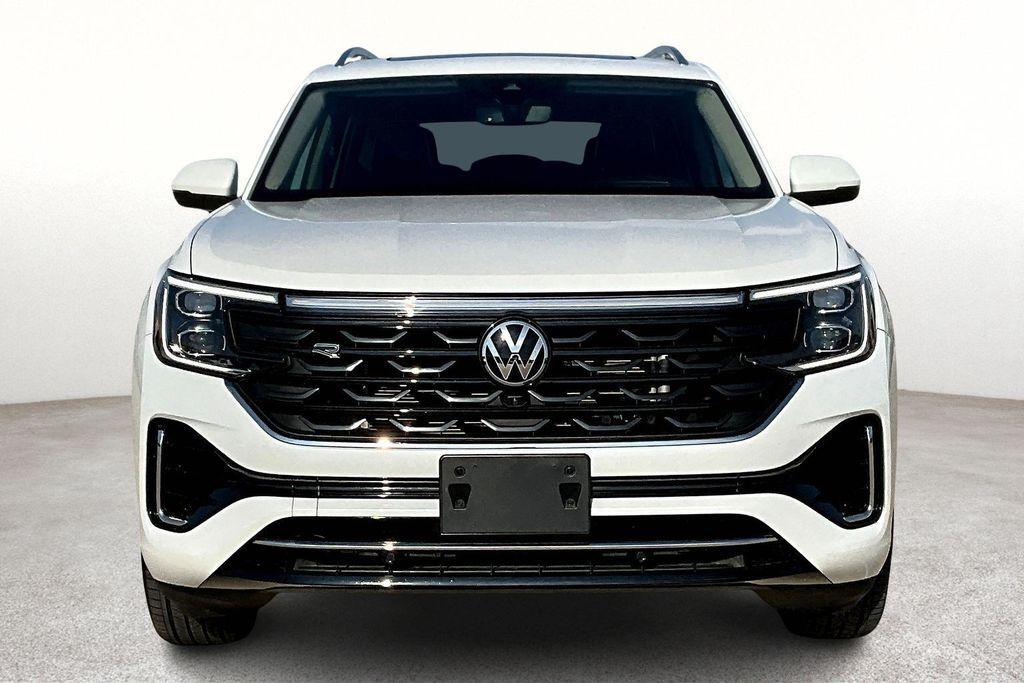 used 2024 Volkswagen Atlas car, priced at $37,929
