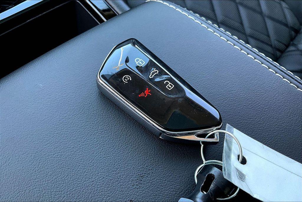 used 2024 Volkswagen Atlas car, priced at $37,929