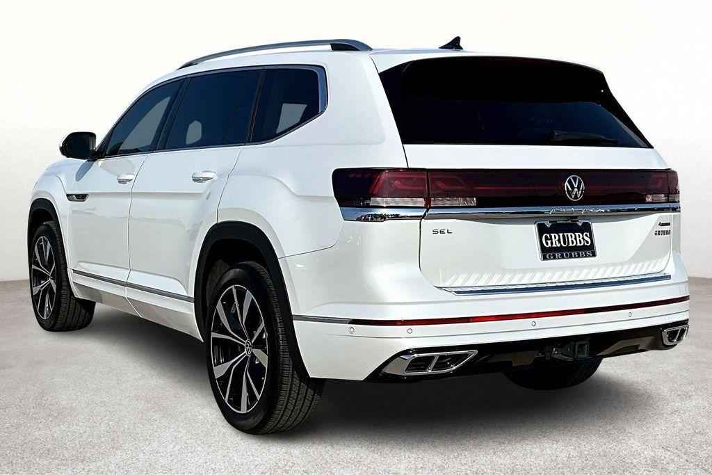 used 2024 Volkswagen Atlas car, priced at $37,929