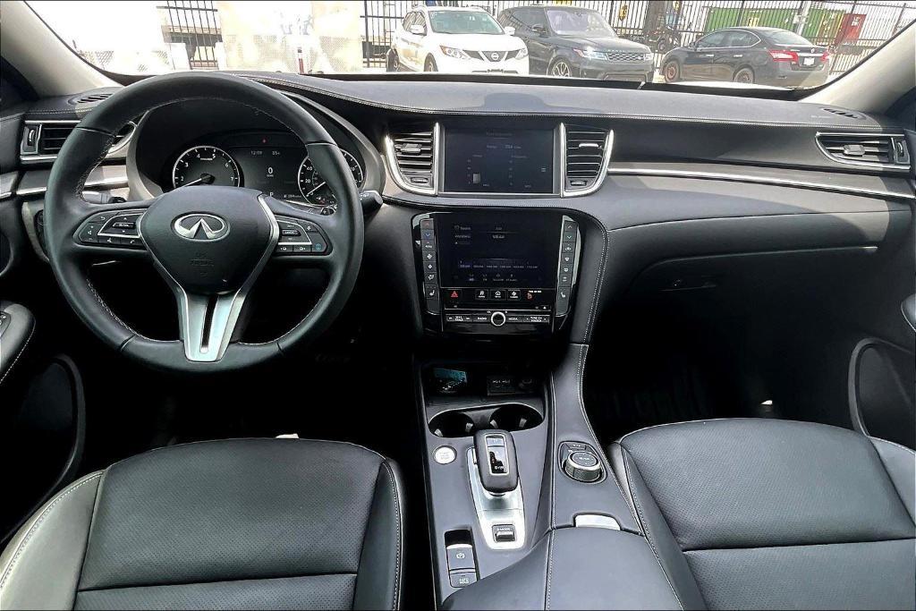 used 2025 INFINITI QX50 car