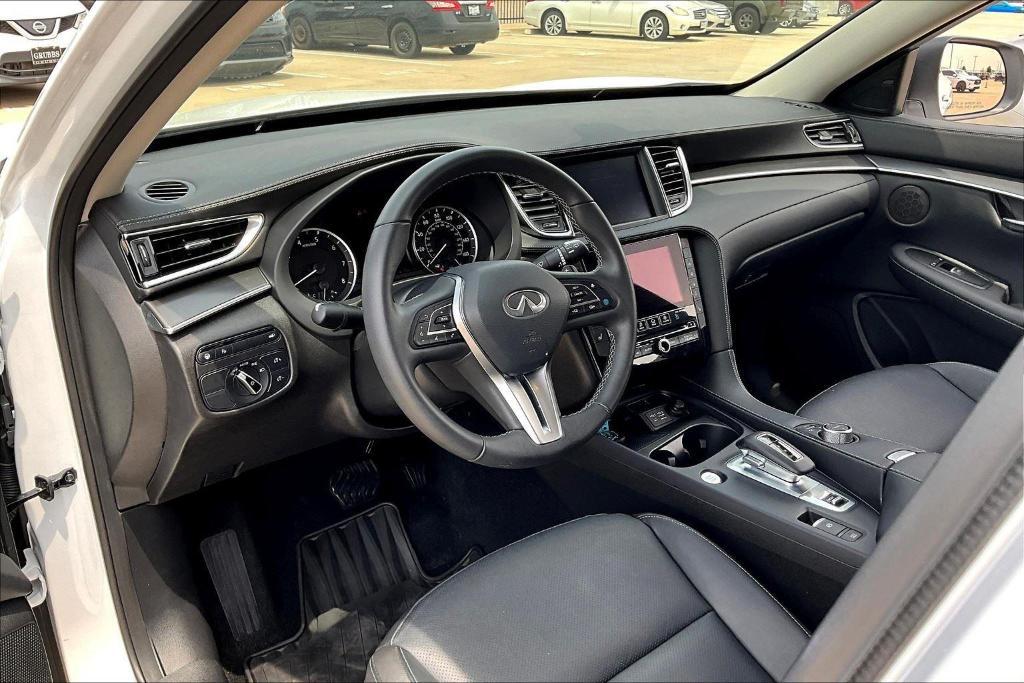 used 2025 INFINITI QX50 car
