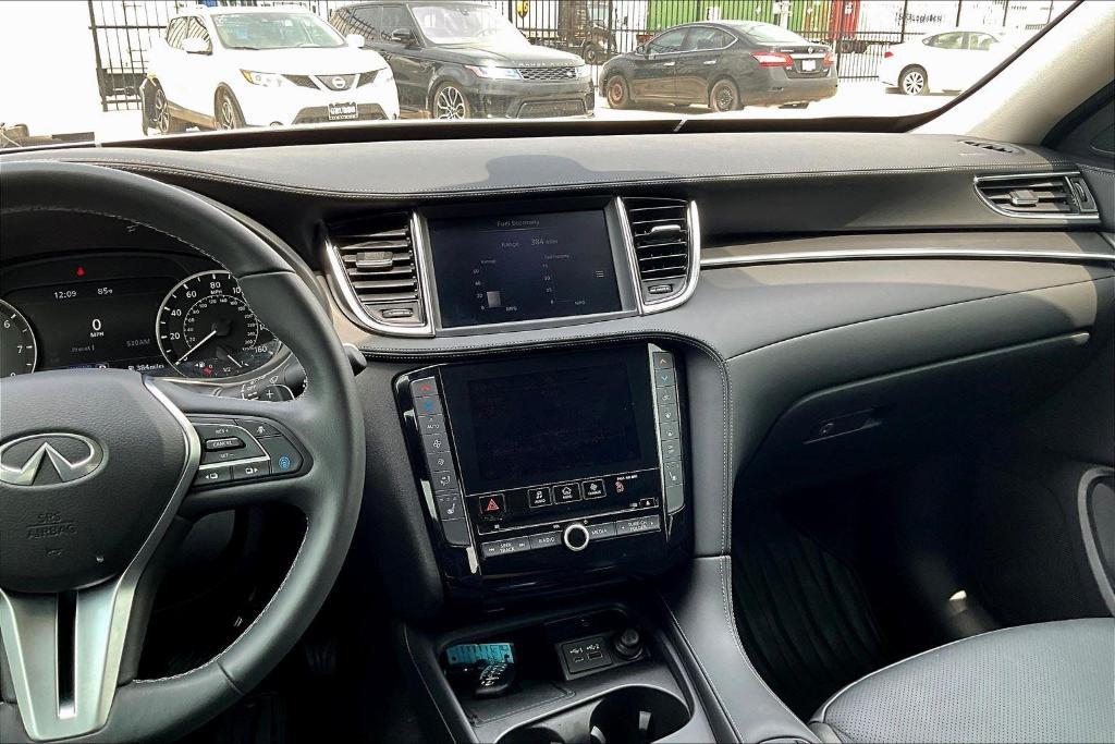 used 2025 INFINITI QX50 car