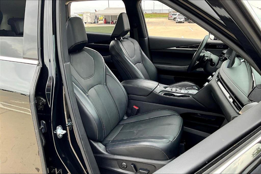 used 2023 INFINITI QX60 car, priced at $36,500