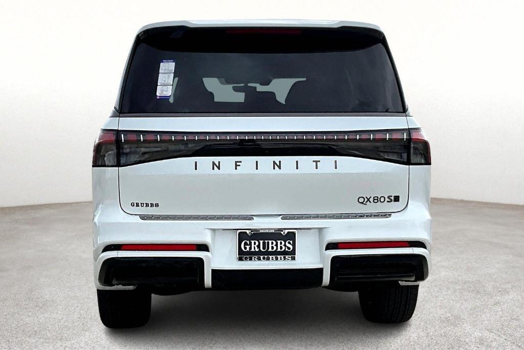 new 2026 INFINITI QX80 car, priced at $106,525
