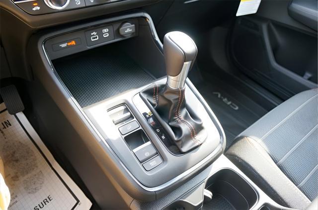 new 2025 Honda Civic Hybrid car, priced at $30,555