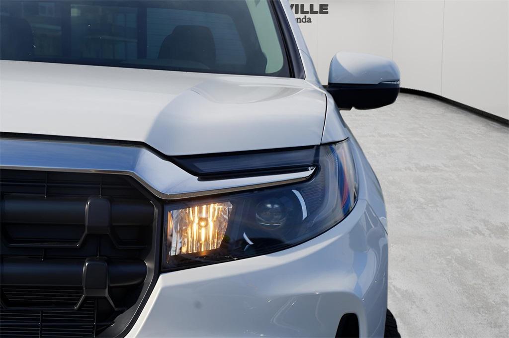 new 2025 Honda Ridgeline car, priced at $44,885