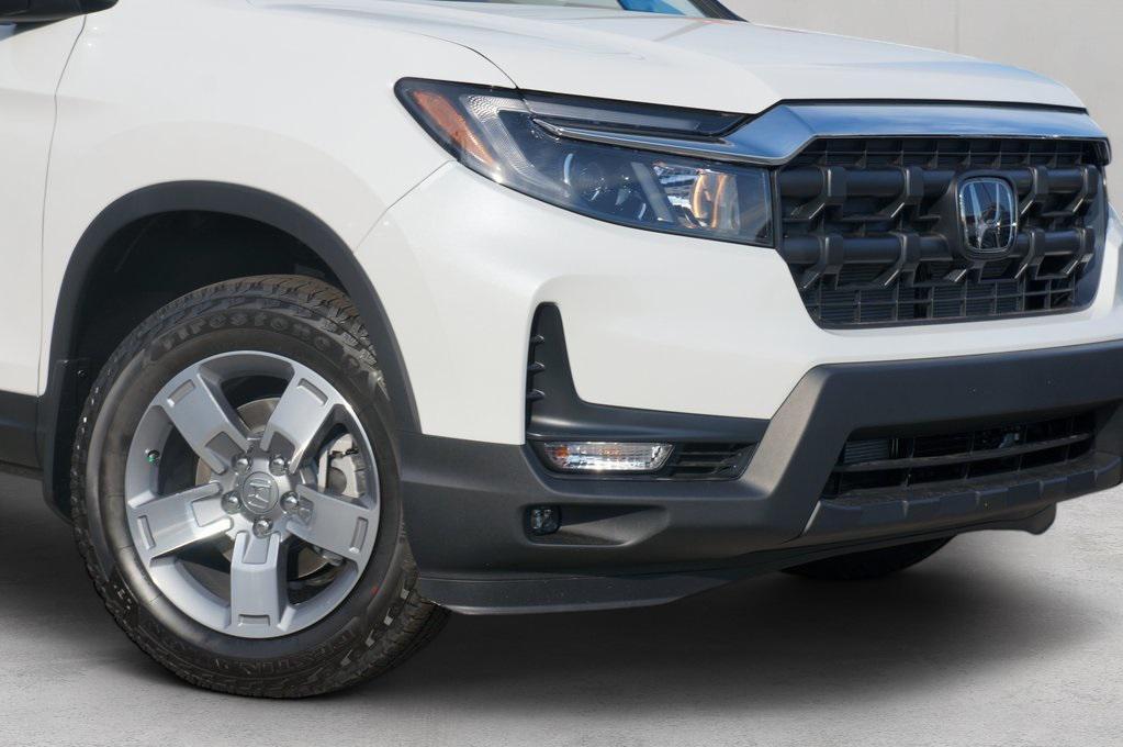 new 2025 Honda Ridgeline car, priced at $44,885