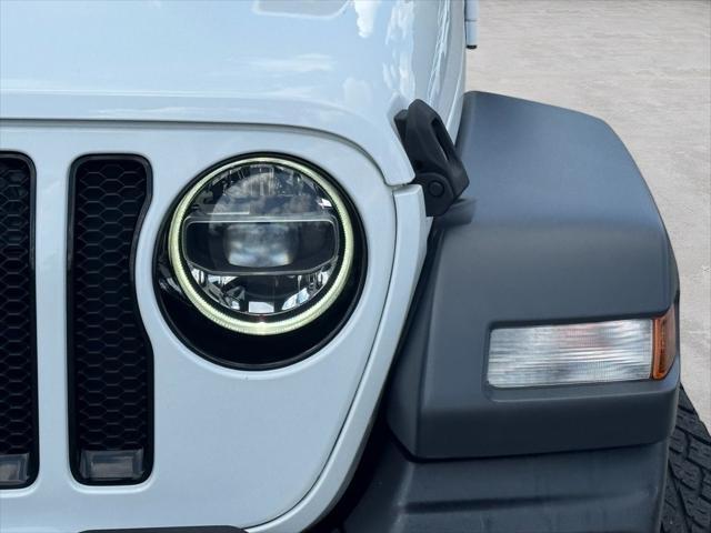 used 2021 Jeep Wrangler Unlimited car, priced at $27,522