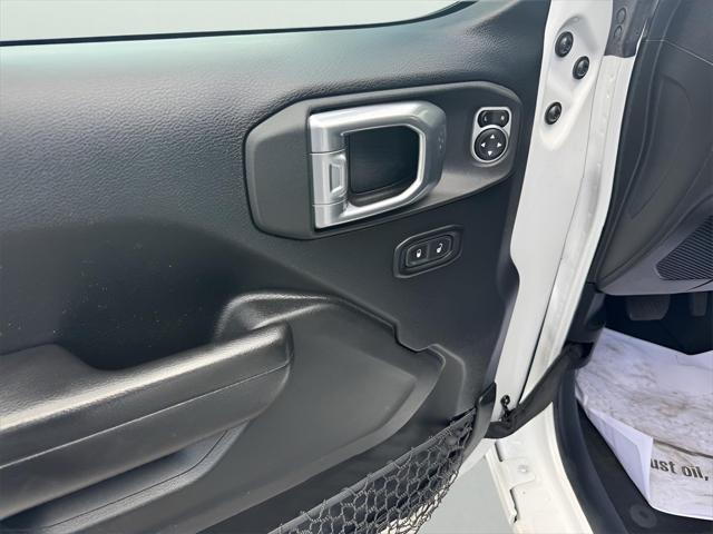 used 2021 Jeep Wrangler Unlimited car, priced at $27,522