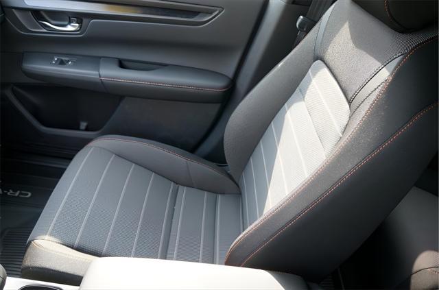 new 2025 Honda CR-V Hybrid car, priced at $36,500