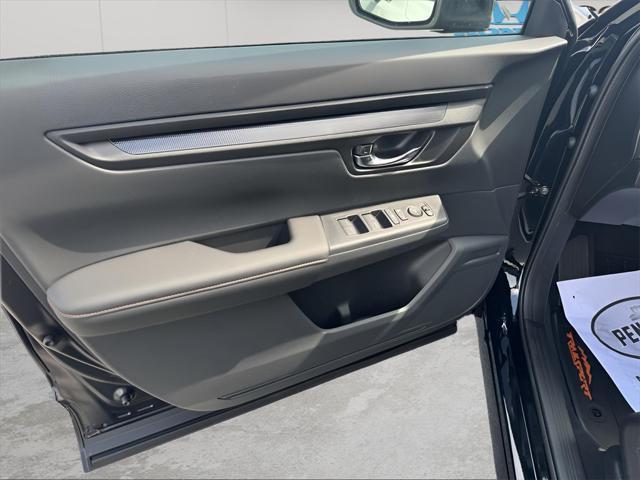 new 2026 Honda CR-V Hybrid car, priced at $40,195
