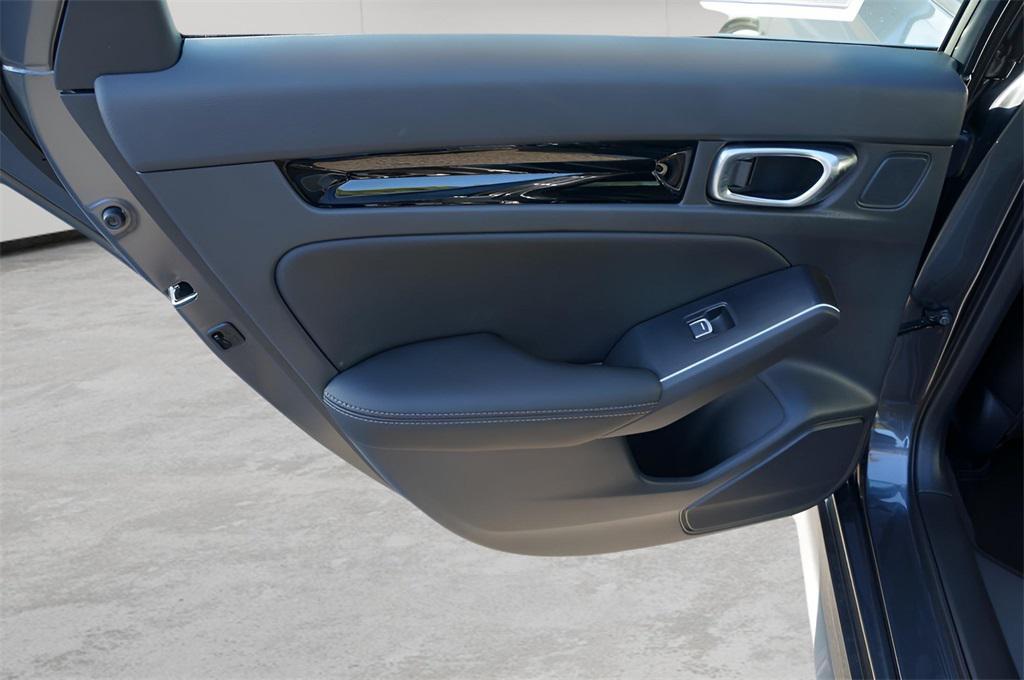 new 2026 Honda Civic Hybrid car, priced at $33,490