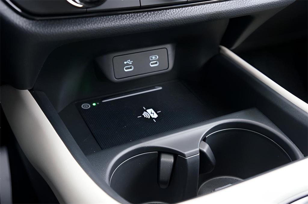 new 2026 Honda HR-V car, priced at $28,050