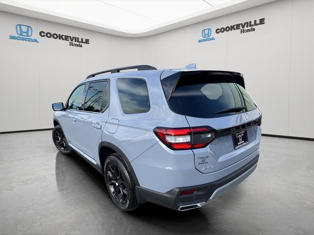 new 2025 Honda Pilot car, priced at $53,405