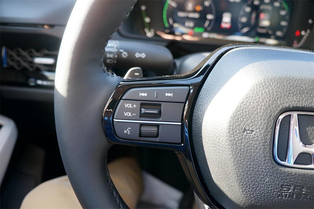 new 2025 Honda Accord Hybrid car, priced at $40,905