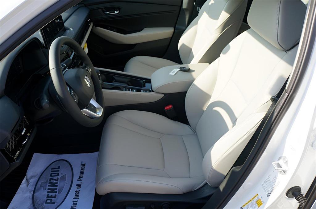 new 2025 Honda Accord Hybrid car, priced at $40,905