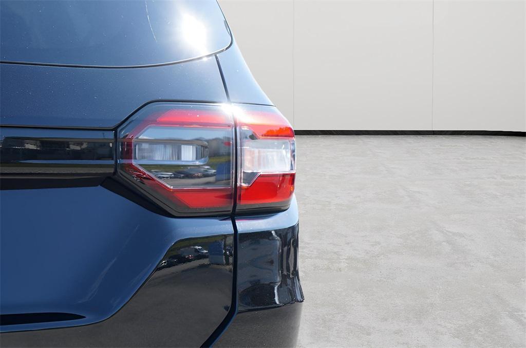 new 2025 Honda Pilot car, priced at $47,825