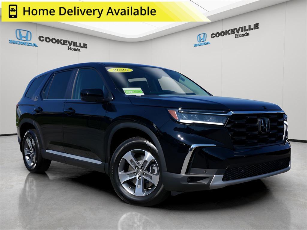 new 2025 Honda Pilot car, priced at $47,825