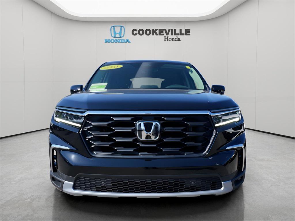 new 2025 Honda Pilot car, priced at $47,825