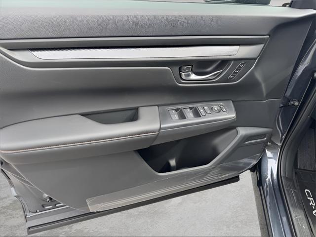 new 2026 Honda CR-V Hybrid car, priced at $40,120